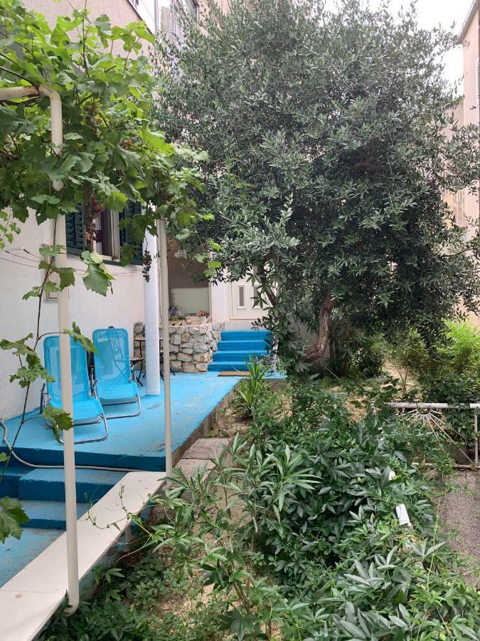 דירות ספליט Apartman Bella מראה חיצוני תמונה